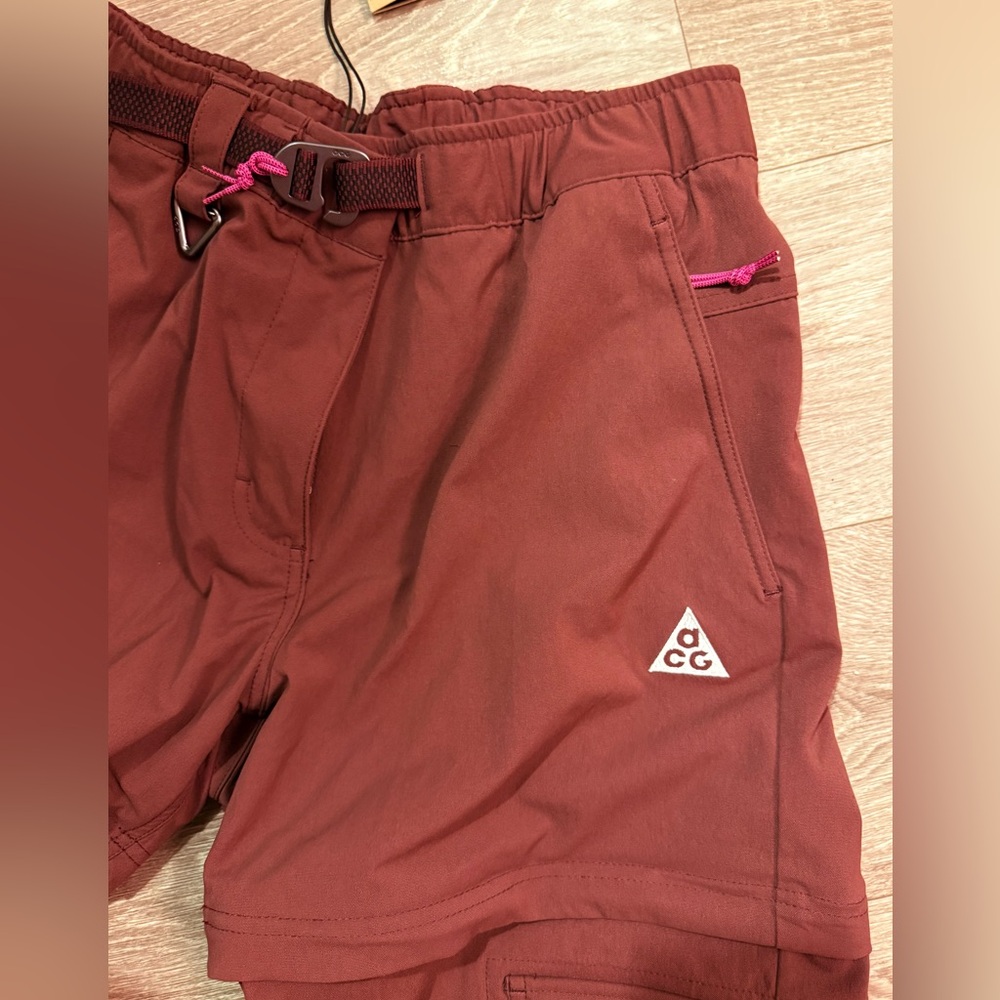 Nike ACG Smith Summit Cargo Pants Women’s Small Burgundy Red - Picture 3 of 10